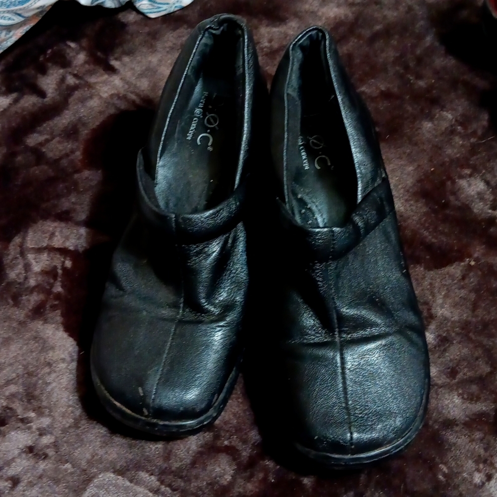 boc doc- black size 8